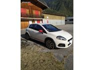 /img/carsfr/abarth/grande_punto/2009/pic.jpg