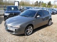 /img/carsfr/alfa-romeo/147/2005/pic.jpg