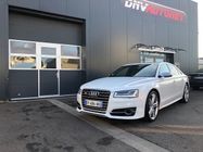 /img/carsfr/audi/s8/2016/pic.jpg