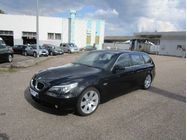 /img/carsfr/bmw/serie_5_touring/2004/pic.jpg