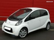 /img/carsfr/citroen/c-zero/2019/pic.jpg
