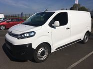 /img/carsfr/citroen/jumpy/2018/pic.jpg