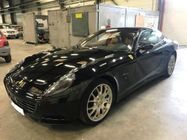 /img/carsfr/ferrari/612_scaglietti/2008/pic.jpg