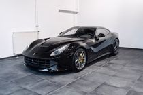 /img/carsfr/ferrari/f12_berlinetta/2016/pic.jpg