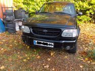 /img/carsfr/ford/explorer/2000/pic.jpg