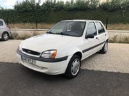 /img/carsfr/ford/fiesta/2000/pic.jpg