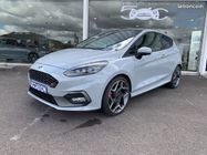 /img/carsfr/ford/fiesta/2019/pic.jpg