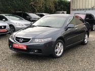 /img/carsfr/honda/accord/2004/pic.jpg