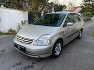 /img/carsfr/honda/stream/2004/pic.jpg