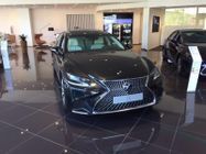 /img/carsfr/lexus/ls/2017/pic.jpg