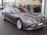 /img/carsfr/lexus/ls/2020/pic.jpg