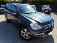 /img/carsfr/mercedes-benz/gl/2011/pic.jpg