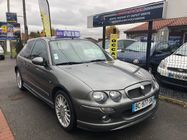 /img/carsfr/mg/zr/2004/pic.jpg