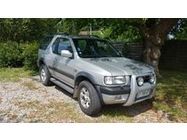 /img/carsfr/opel/frontera/2000/pic.jpg