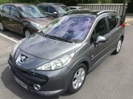 /img/carsfr/peugeot/207_sw/2008/pic.jpg
