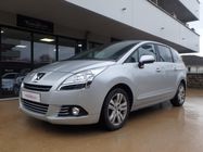 /img/carsfr/peugeot/5008/2011/pic.jpg