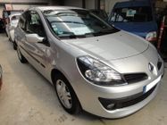 /img/carsfr/renault/clio/2005/pic.jpg