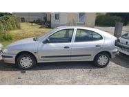 /img/carsfr/renault/megane/1998/pic.jpg