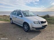 /img/carsfr/skoda/fabia_break/2004/pic.jpg