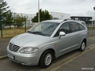 /img/carsfr/ssangyong/rodius/2012/pic.jpg