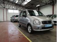 /img/carsfr/suzuki/wagon_r+/2005/pic.jpg