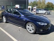 /img/carsfr/tesla/model_s/2014/pic.jpg