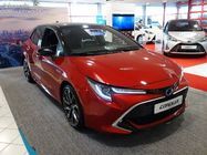 /img/carsfr/toyota/corolla/2018/pic.jpg