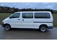 /img/carsfr/toyota/hiace/2006/pic.jpg
